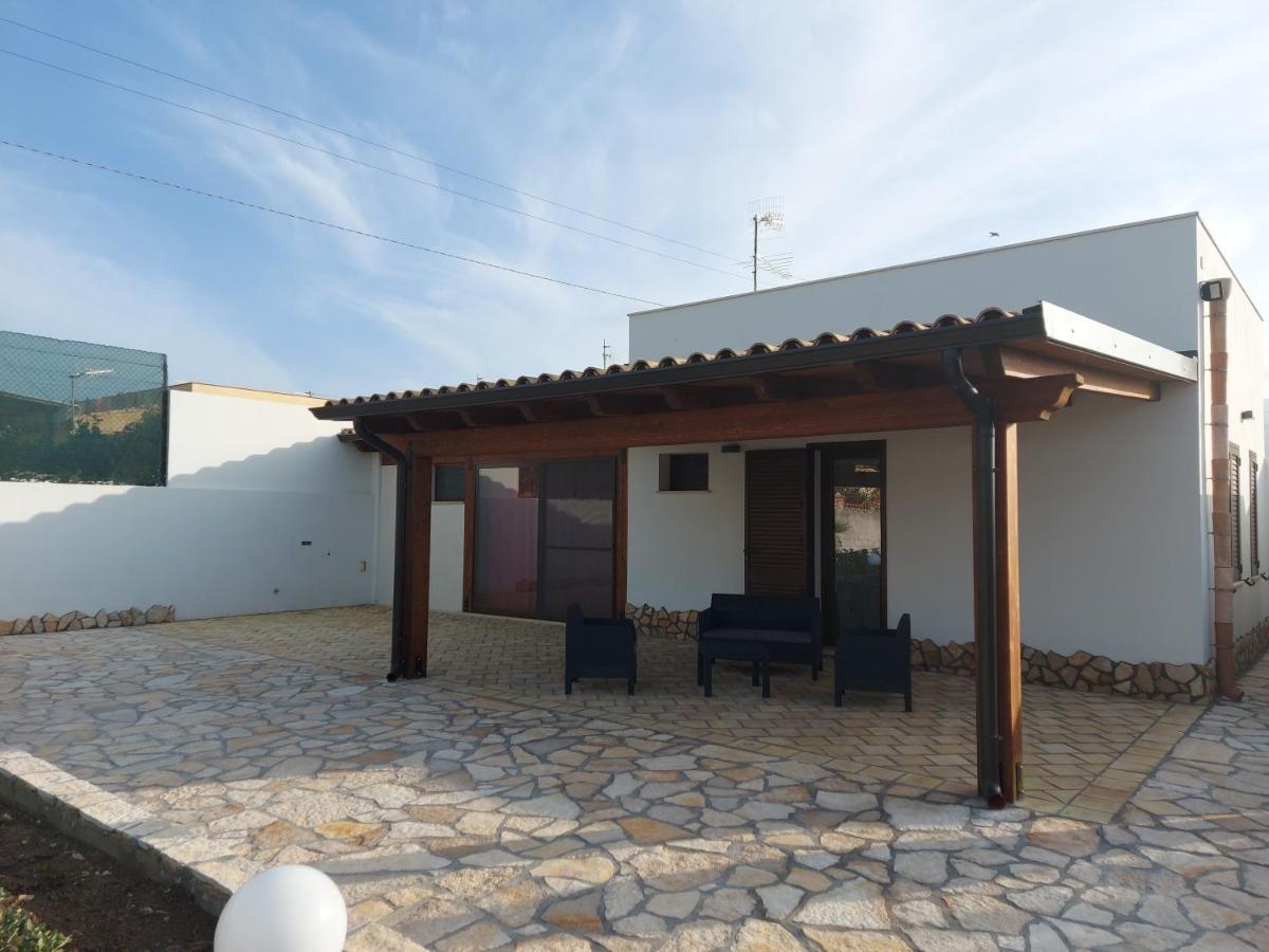 Casa Vacanze Dorotea Villa Valderice Buitenkant foto