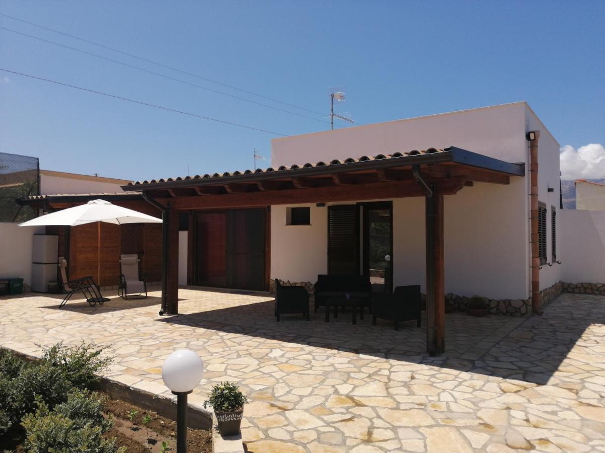 Casa Vacanze Dorotea Villa Valderice Buitenkant foto